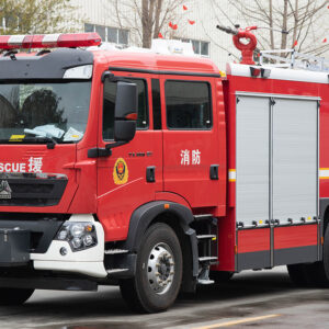 4x2 Fire Emergency Vehicle with V6 Engine 2 Years Warranty