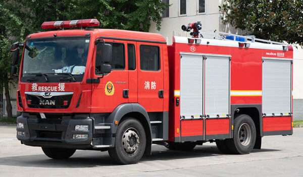 CXFIRE 213Kw CAFS 5000L Water Foam Fire Fighting Truck