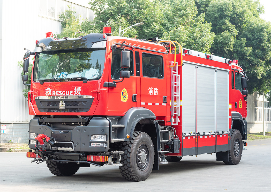 Howo Tunnel Fire Truck With Euro VI Emission Standards 257kW Rated Power